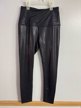 Beyond Yoga Black Shiny Shimmery High-Waist Sexy Leggings Size XS